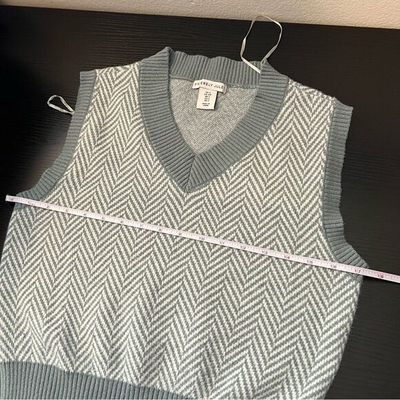 ✨ Sincerely Jules Women’s Gray Black Sweater Vest Small - Picture 9 of 10